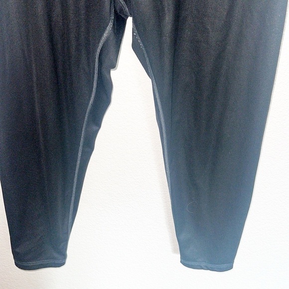 Athleta Elation Ultra High Rise Black Coated Tights - Picture 3 of 12